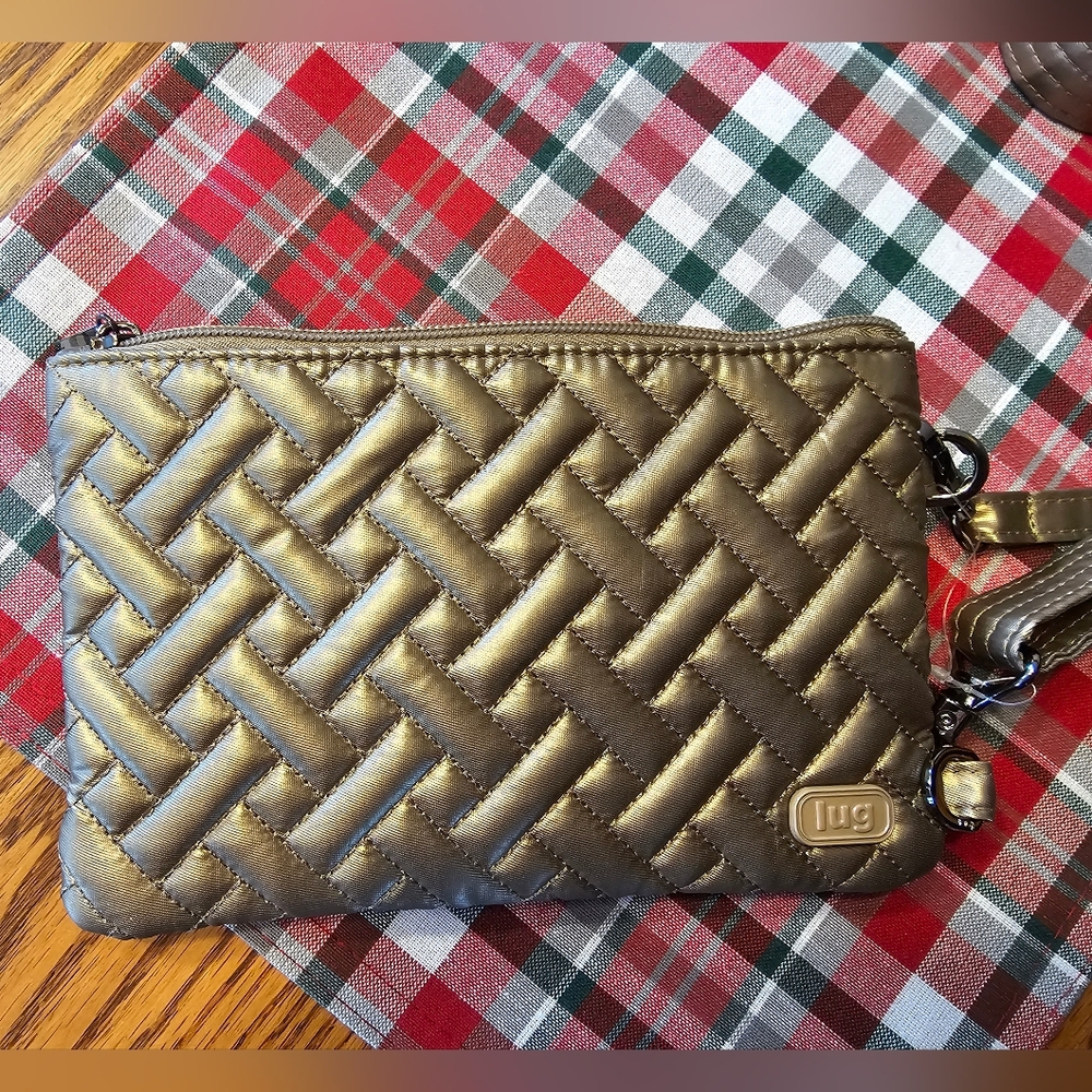 NWOT!  Lug Peekaboo Bag